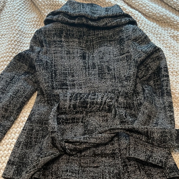 Zara wool blend coat with funnel collar - Picture 7 of 8